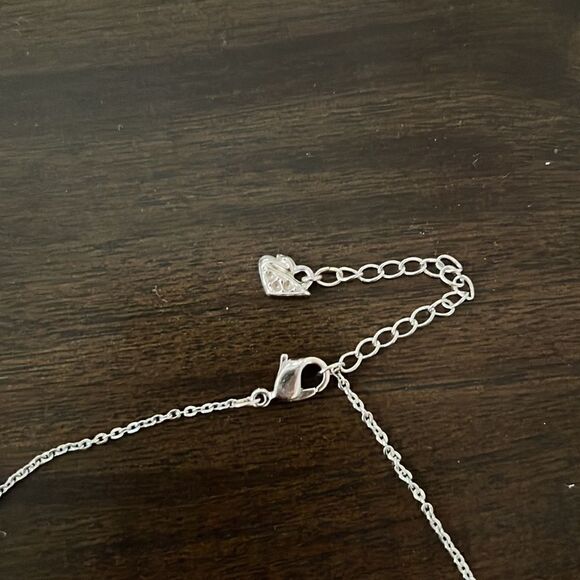 SWAROVSKI pink and white heart pendant - Picture 2 of 7